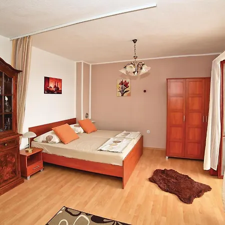 Apartment Okrug Gornji With Sea View 1 Apartment